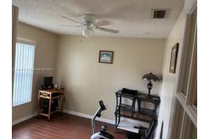 5282 NW 186th Ln, Miami Gardens, FL 33055, Sold 04/28/23