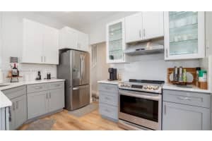675 Falling Water Rd, Weston, FL 33326, Sold 04/26/23