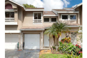2123 Discovery Cir W, Deerfield Beach, FL 33442, Sold 04/28/23