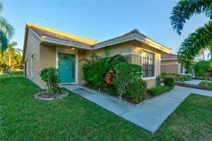 9810 61st Way S, Boynton Beach, FL 33437, Sold 04/17/23