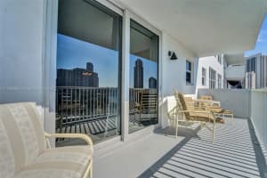 137 Golden Isles Dr APT 404, Hallandale Beach, FL 33009, Sold 06/23/23