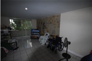 8411 NW 8th St Apt 106-3, Miami, FL 33126, Sold 07/24/23