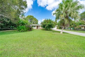 14691 SW 20th St, Davie, FL 33325, Sold 05/10/23