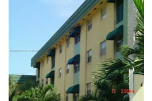 606 W 81st St, Hialeah, FL 33014, Sold 04/21/23