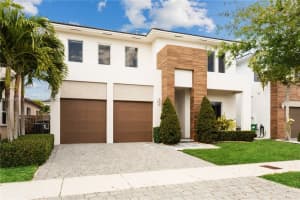 15101 SW 177th Terrace, Miami, FL 33187, Sold 04/28/23