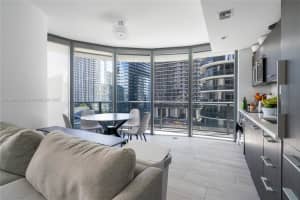 55 SW 9th St Apt 1501, Miami, FL 33130, Sold 05/30/23