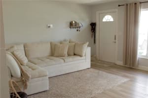 6868 NW 28th St, Sunrise, FL 33313, Sold 04/05/23