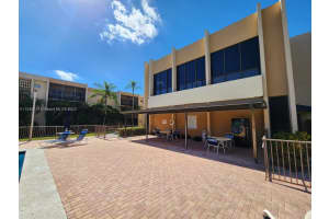 8401 SW 107th Ave #372e, Miami, FL 33173, Sold 04/12/23