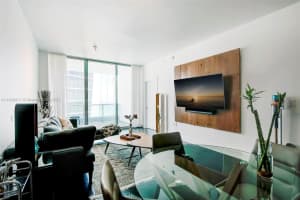 900 Biscayne Bay, 900 Biscayne Blvd APT 4110, Miami, FL 33132, Sold 04/26/23