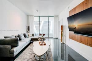 900 Biscayne Bay, 900 Biscayne Blvd APT 4110, Miami, FL 33132, Sold 04/26/23