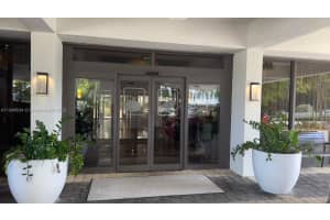 600 NE 36th St APT 1414, Miami, FL 33137, Sold 07/06/23