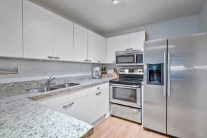 2301 Collins Ave APT 631, Miami Beach, FL 33139, Sold 08/08/23
