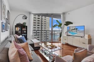 335 S Biscayne Blvd #2802, Miami, FL 33131, Sold 06/02/23