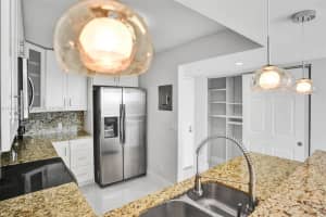 20335 W Country Club Dr APT 909, Aventura, FL 33180, Sold 08/11/23