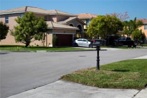 13221 SW 53rd St, Miramar, FL 33027, Sold 05/14/24