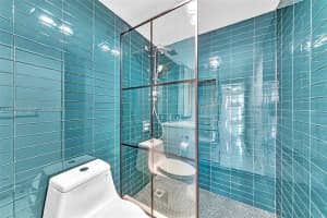 300 Bayview Dr APT 305, Sunny Isles Beach, FL 33160, Sold 10/05/23