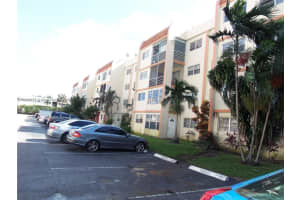 2201 NW 41st Ave APT 303, Lauderhill, FL 33313, Sold 06/23/23
