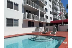 1251 NE 108th St APT 216, Miami, FL 33161, Sold 05/02/23