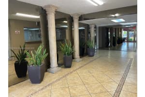 1251 NE 108th St APT 216, Miami, FL 33161, Sold 05/02/23