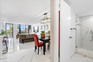 1000 Parkview Dr APT 329, Hallandale Beach, FL 33009, Sold 04/28/23