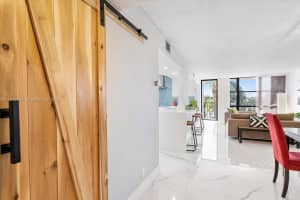 1000 Parkview Dr APT 329, Hallandale Beach, FL 33009, Sold 04/28/23