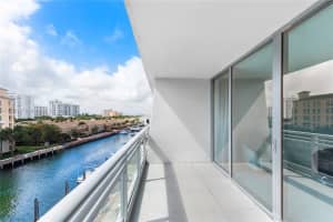 2950 NE 188th St APT 424, Aventura, FL 33180, Sold 07/14/23