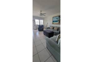 820 SW 11th Ave #12b, Hallandale Beach, FL 33009, Sold 08/24/23