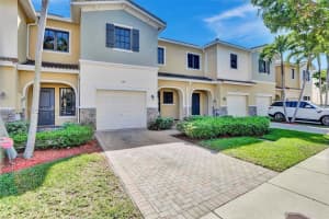 320 NE 194th Ln #320, Miami, FL 33179, Sold 05/16/23