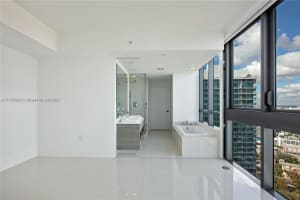650 NE 32nd St #4208, Miami, FL 33137, Sold 04/07/23