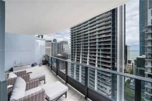 1000 Brickell Plaza Unit 3003, Miami, FL 33131, Sold 02/21/24