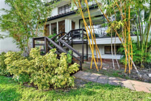 2000 S Bayshore Dr APT 8, Coconut Grove, FL 33133, Sold 05/31/23