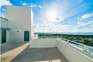 5255 Collins Ave, Miami, FL 33140, Sold 08/30/23