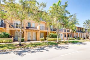 814 SW 147th Ave #3606, Pembroke Pines, FL 33027, Sold 05/30/23