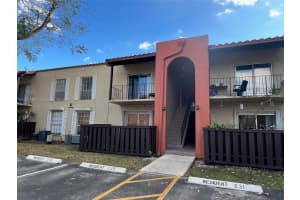 10780 N Kendall Dr APT E5, Miami, FL 33176, Sold 04/12/23
