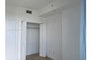 60 SW 13th St Apt 1107, Miami, FL 33130, Sold 06/22/23