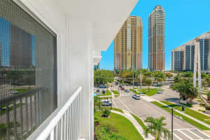 17800 Atlantic Blvd APT 503, Sunny Isles Beach, FL 33160, Sold 05/26/23