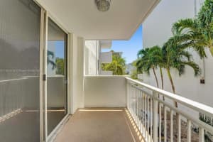 1666 West Ave APT 205, Miami Beach, FL 33139, Sold 04/18/23