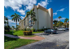 2000 Atlantic Shores Blvd APT 205, Hallandale Beach, FL 33009, Sold 06/06/23