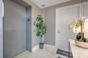16385 Biscayne Blvd Unit 2516, Aventura, FL 33160, Sold 06/26/23