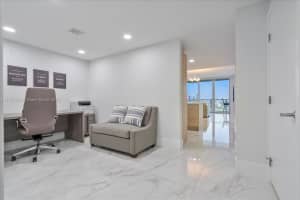 16385 Biscayne Blvd Unit 2516, Aventura, FL 33160, Sold 06/26/23