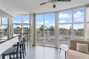 253 NE 2nd St, Miami, FL 33132, Sold 05/26/23