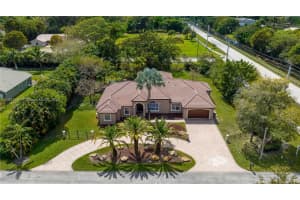 15382 SW 25th St, Davie, FL 33326, Sold 05/01/23