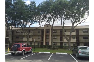 3199 Foxcroft Rd, Miramar, FL 33025, Sold 04/28/23