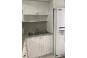 2266 W 74th St Apt 102-23, Hialeah, FL 33016, Sold 04/14/23