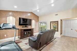 1250 SW 86th Ave, Pembroke Pines, FL 33025, Sold 06/29/23