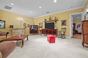 305 Chambord Terrace #305, Palm Beach Gardens, FL 33410, Sold 08/14/23