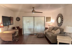 250 Gate Rd APT 258, Hollywood, FL 33024, Sold 04/20/23
