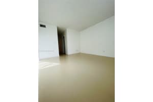 19390 Collins Ave, Sunny Isles Beach, FL 33160, Sold 04/05/23