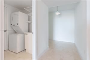 15051 Royal Oaks Ln APT 1104, North Miami, FL 33181, Sold 05/01/23