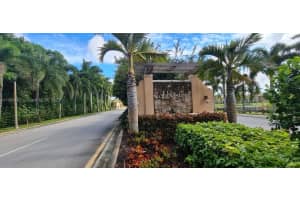 823 SW 147th Terrace, Pembroke Pines, FL 33027, Sold 04/10/23